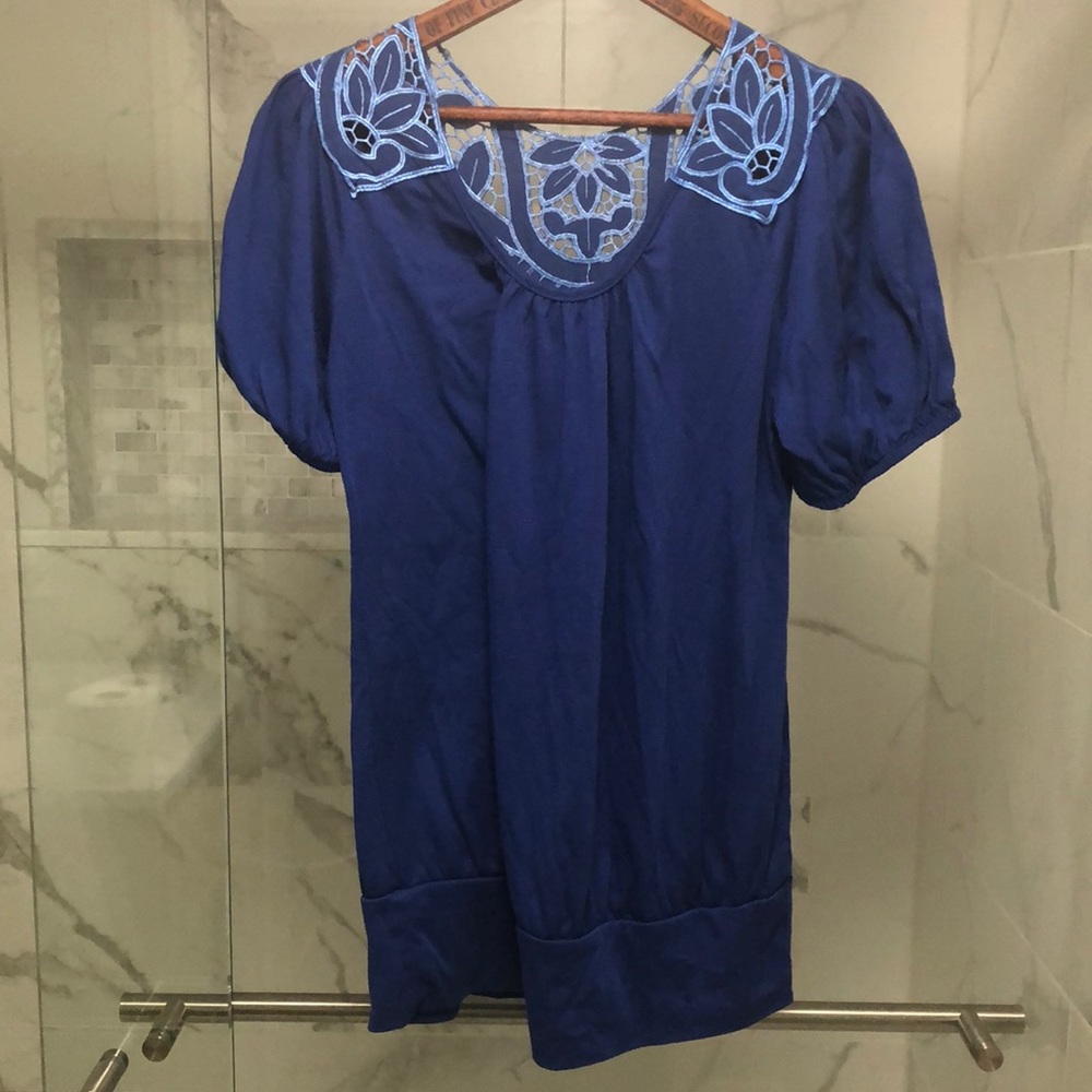 Anthropologie Lace Tee Shirt Size Small